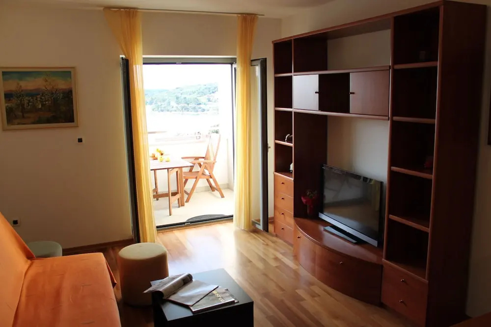 Goga Apartments