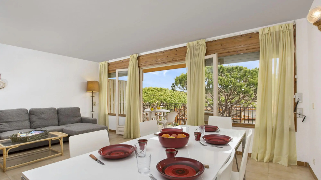 Illa 23 in Calella de Palafrugell