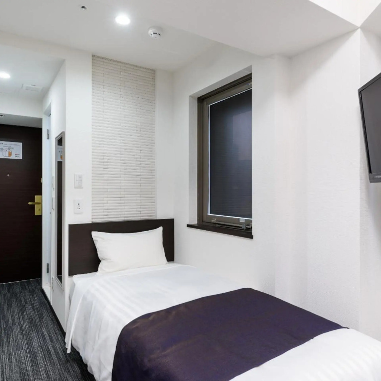 Shinbashi Urban Hotel