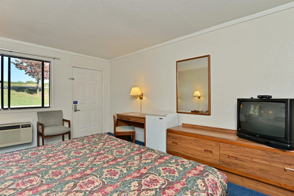 Smokies Motel