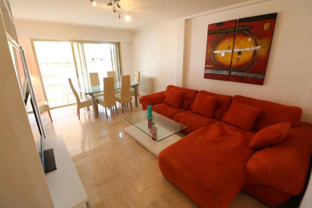 2 bedroom & studio Palais Royal 2 mins from Croisette and Carlton