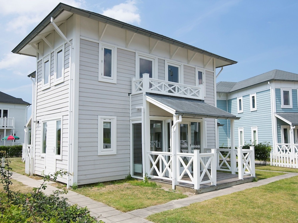 Comfortable Villa With Combi Microwave, 9 km. From Rockanje