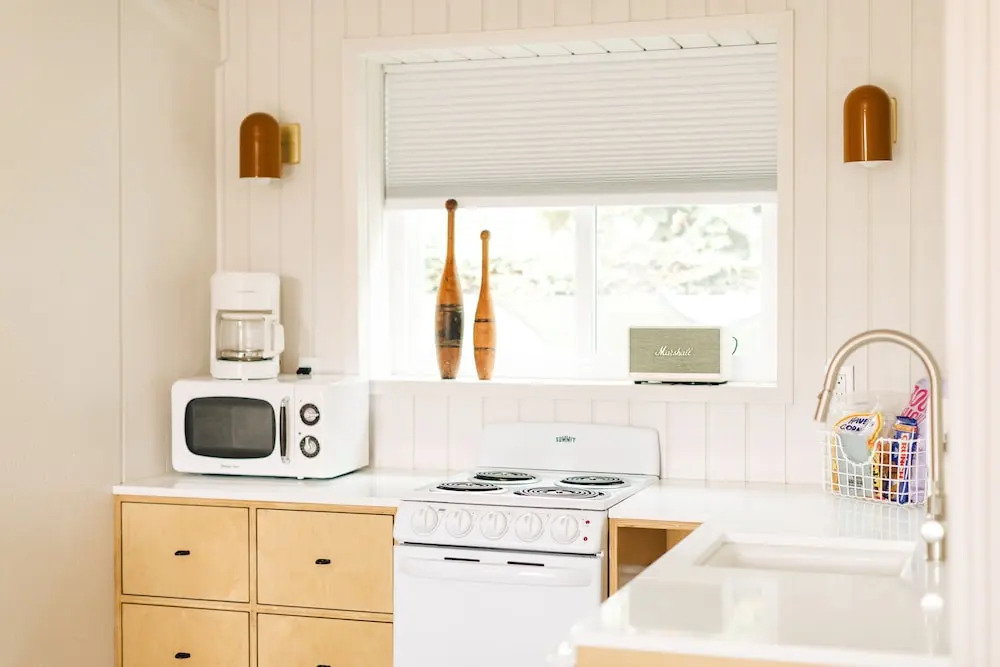 The Green Room Hotel