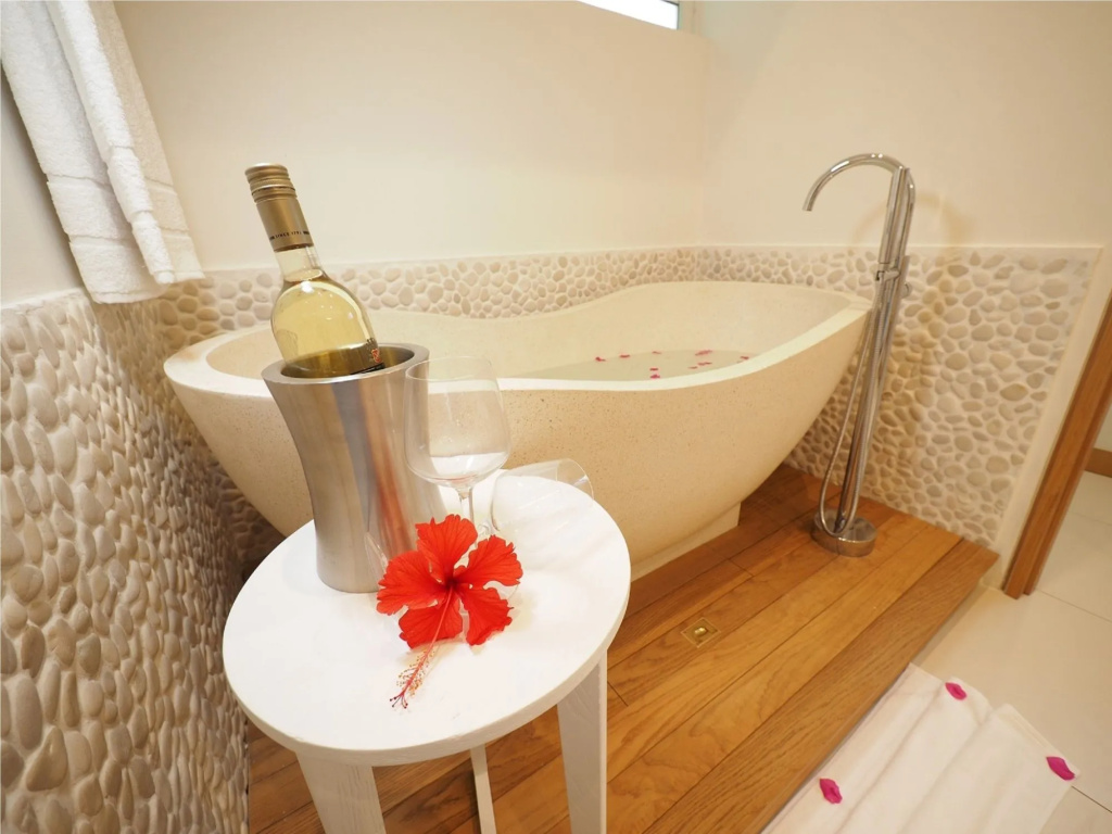 Myra Seafront Suites by LOV Mauritius