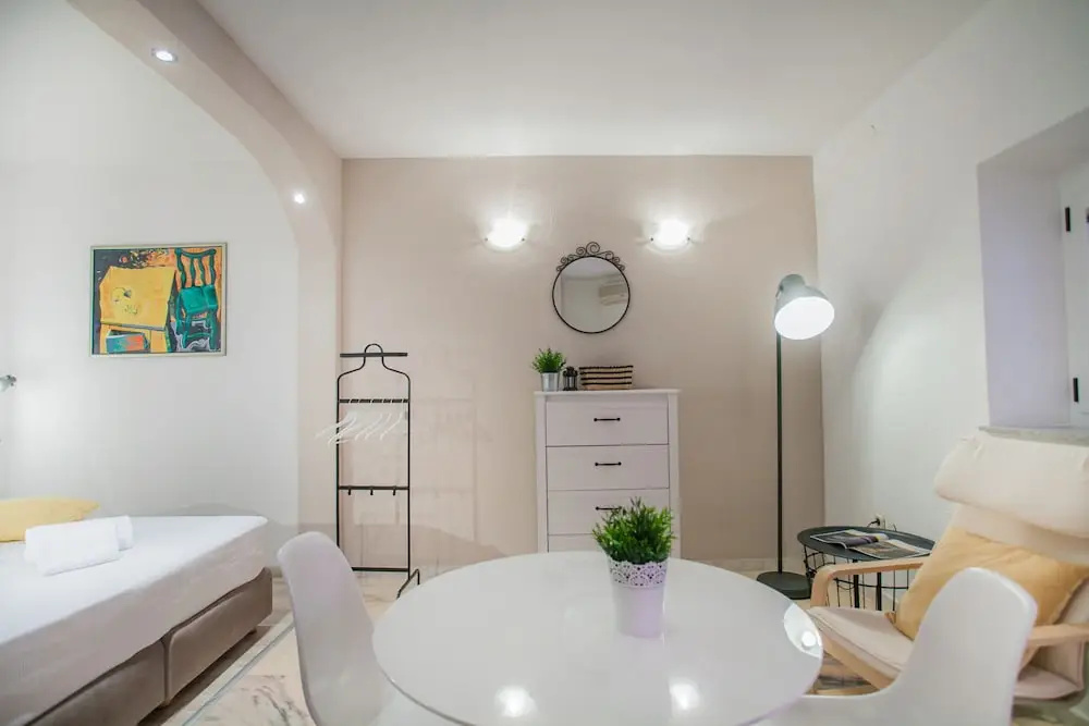Apartments Emotha