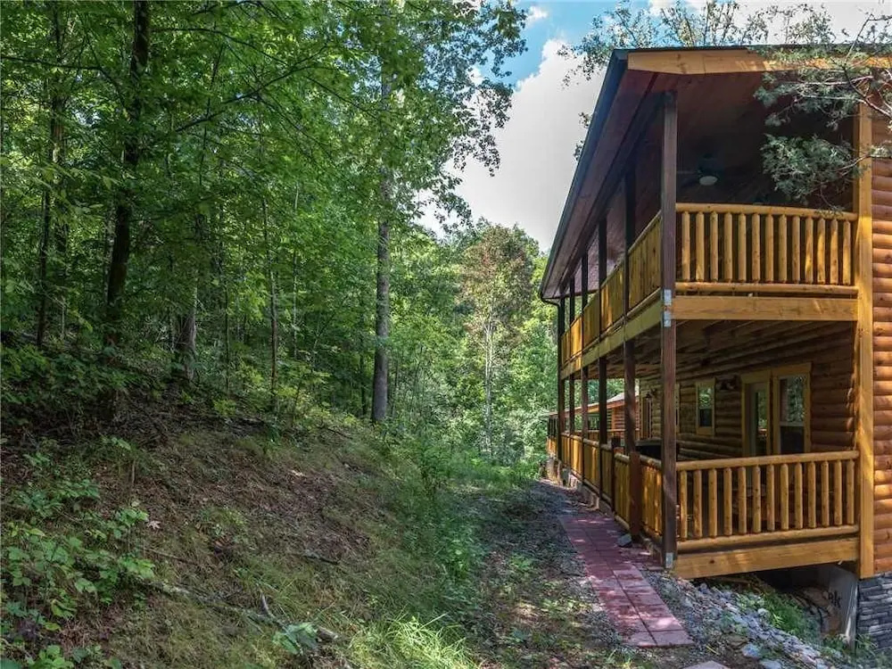Mirror Pond - Four Bedroom Cabin