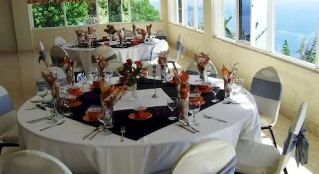 Ocean Breeze Hotel