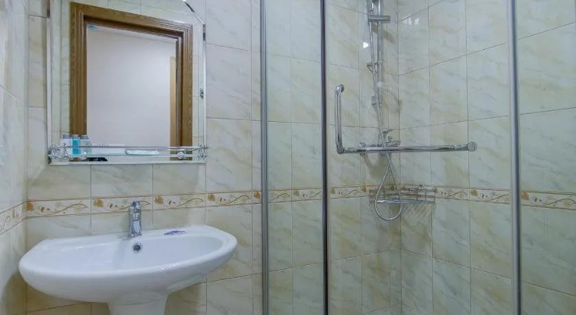 Leto Hostel