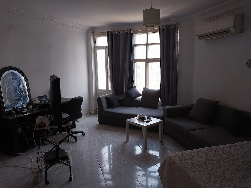 Cairo center guest House female only