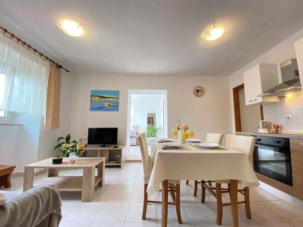 Apartment in Silo/insel Krk 13424