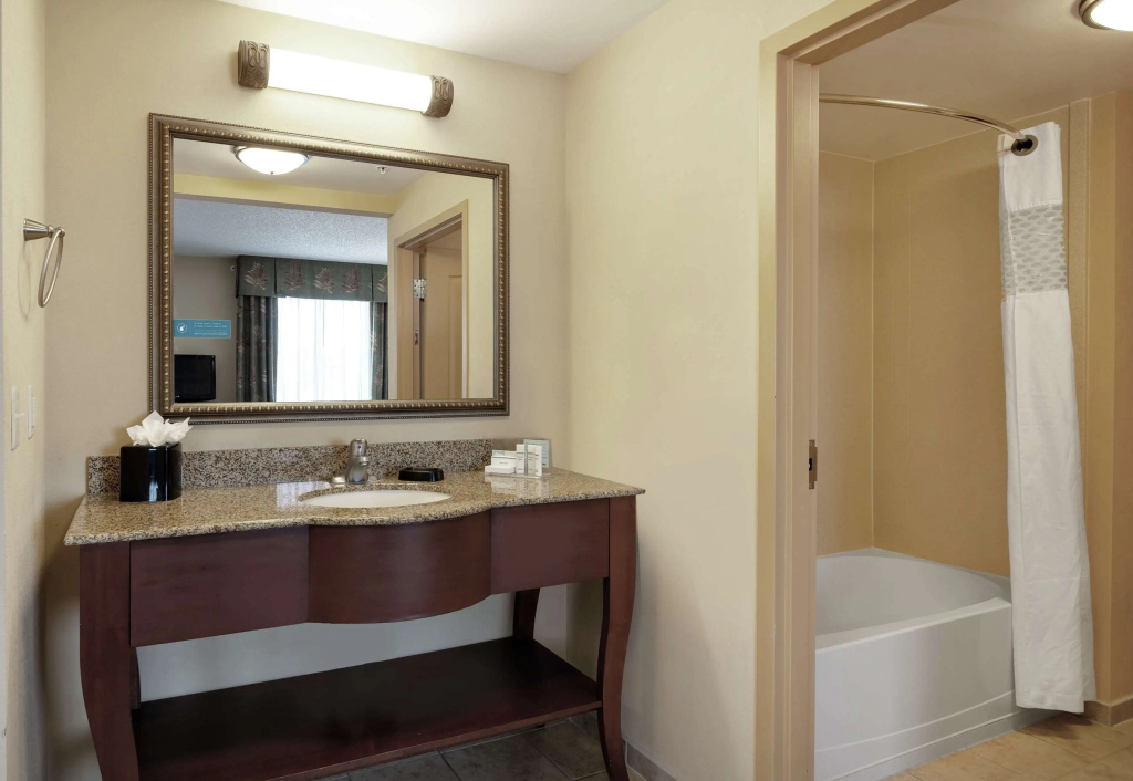 Hampton Inn & Suites Port Richey