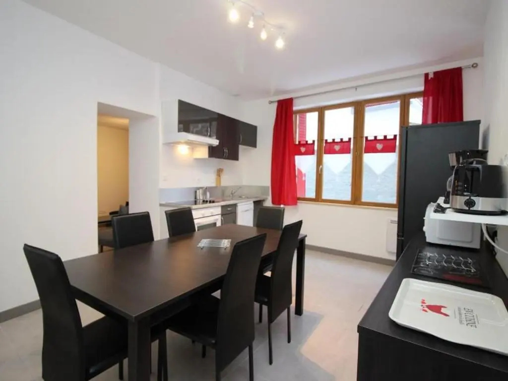 Appartement Mont-Dore, 3 pièces, 7 personnes - FR-1-608-49