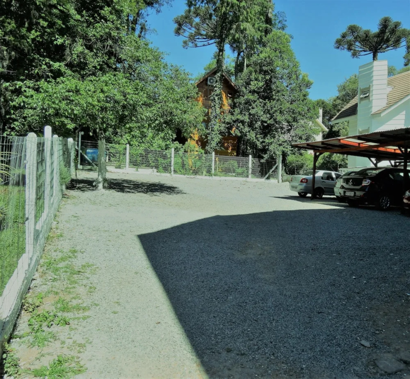 Pousada Folhas de Outono Centro