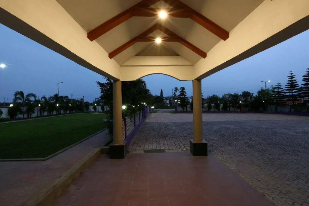Hotel Jironi