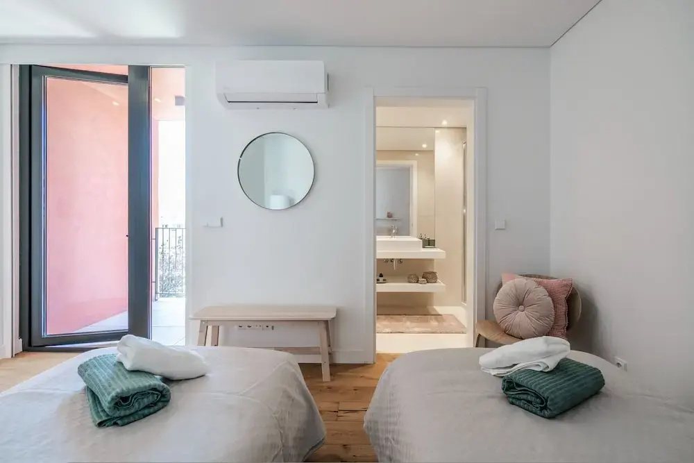New Bright 2bed Ensuite Pool 5 min From Marina