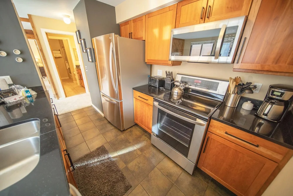 Edgewater 1444