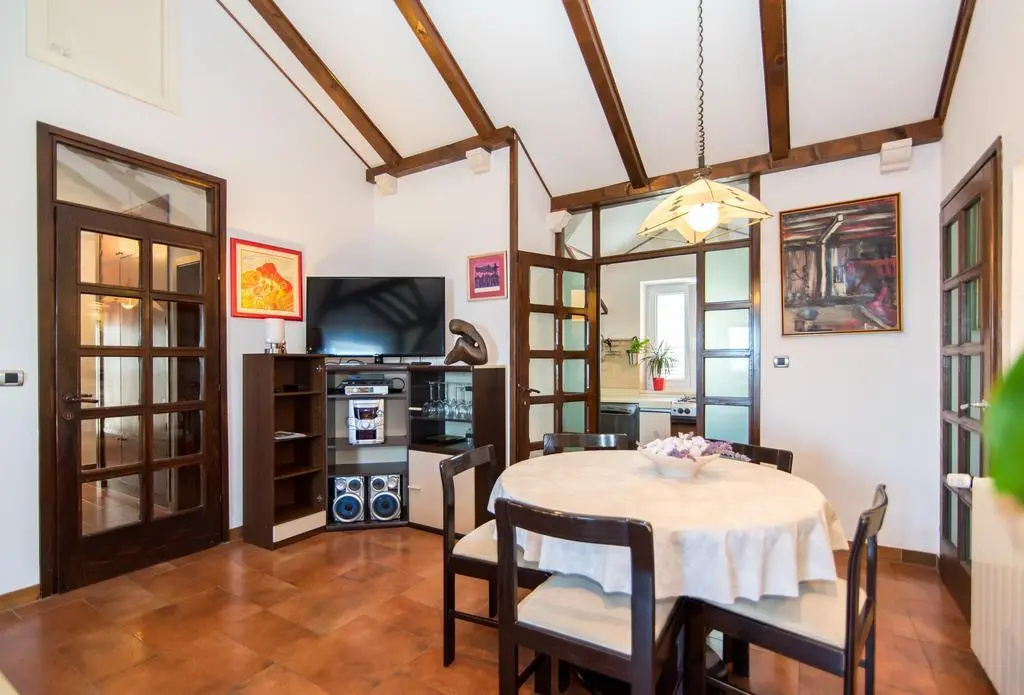 Apartments Vrandecic