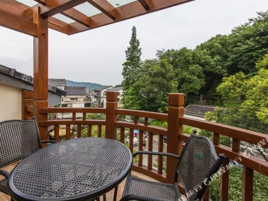 West Lake Green Lotus Hostel(西湖青之莲旅舍)