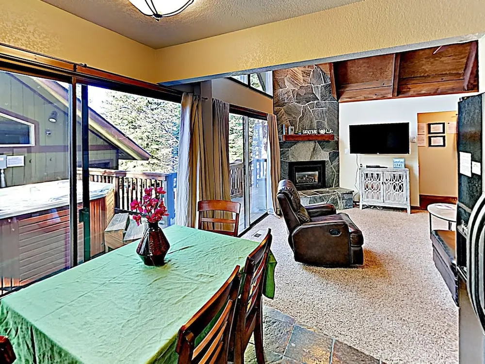 New Listing! Updated Mountain W/ Hot Tub 3 Bedroom Home