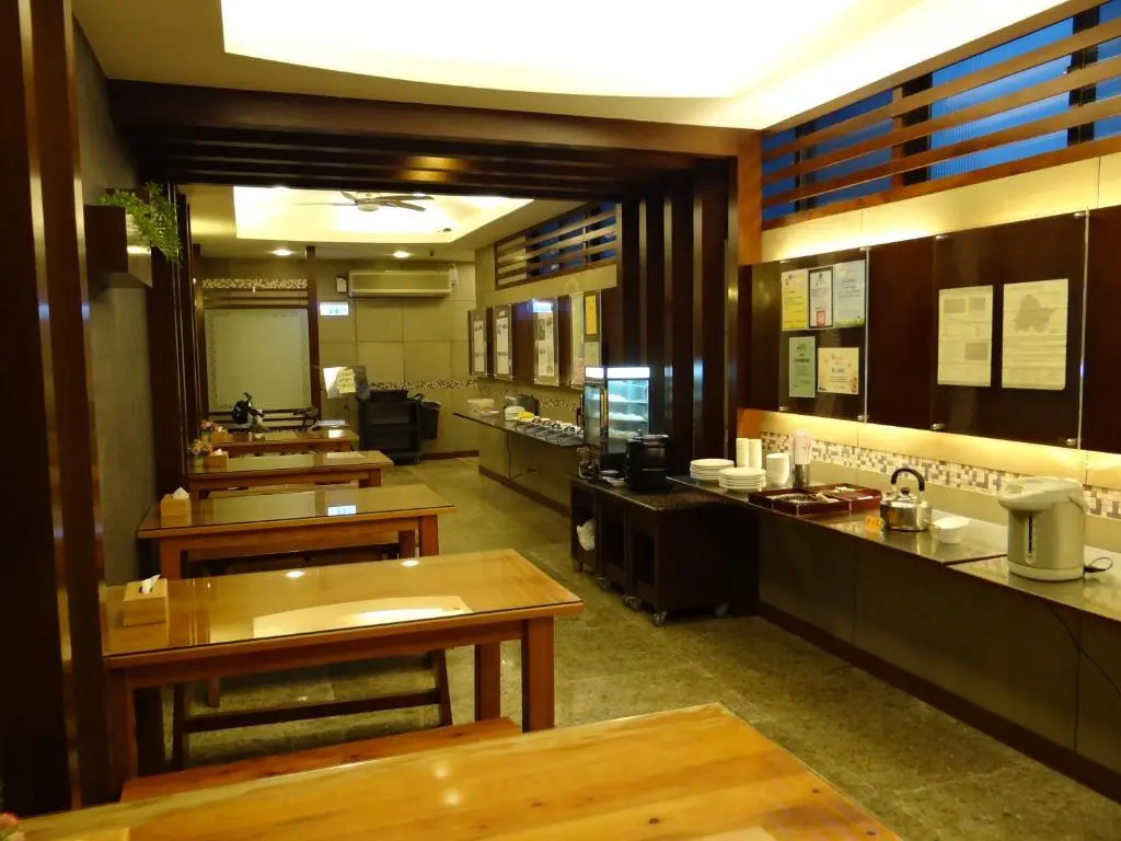 Wuzhou Hotel