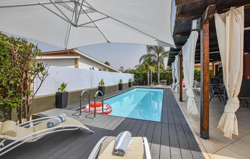 Stunning Home in Partinico With 2 Bedrooms, Private Swimming Pool and Outdoor Swimming Pool