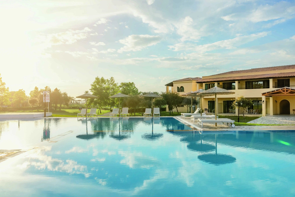 Апарт-отель Grecotel Luxme Costa Botanica