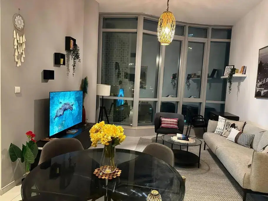 Cozy Stay, High Floor Modern Studio, Dubai Marina