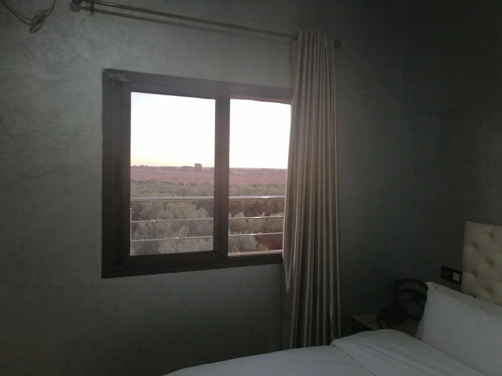 Hotel Oasis Palace