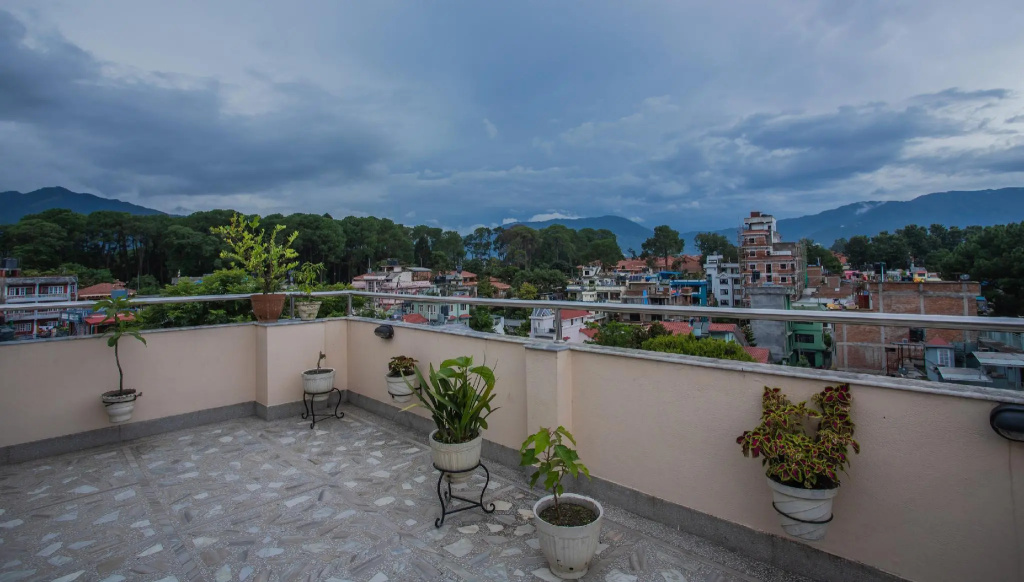OYO 11468 Kathmandu Embassy Hotel
