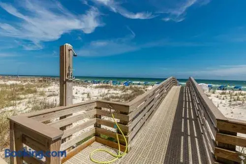 Wind Drift 410s 2 Bedroom Condo