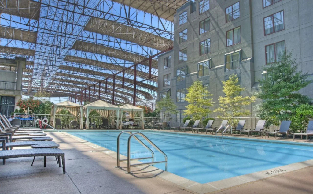 DoubleTree by Hilton Collinsville/St.Louis