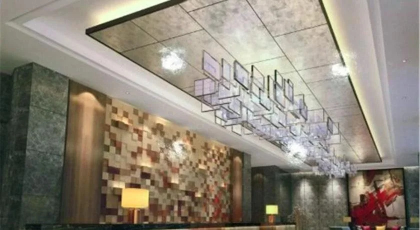 Park Lane Hotel