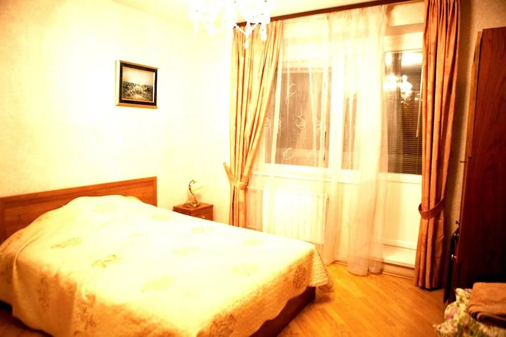 Day and Night na Pokrovke Hotel