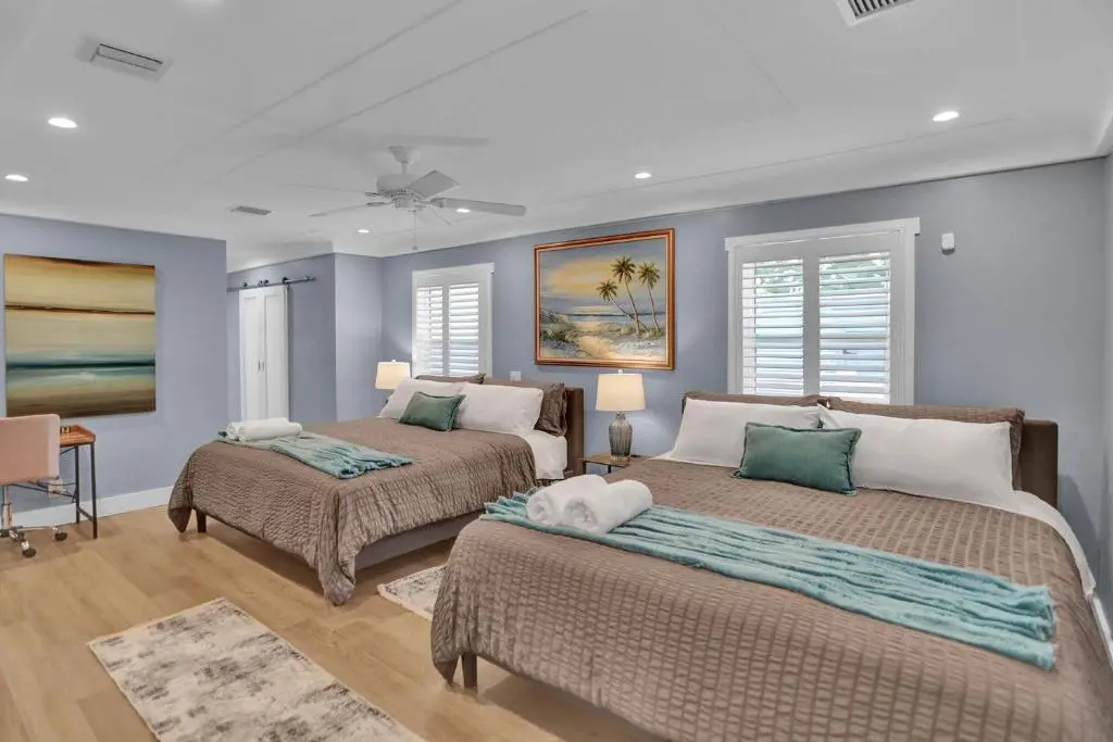 Modern & Fun 3BD Villa by the Beach, Pool & BBQ