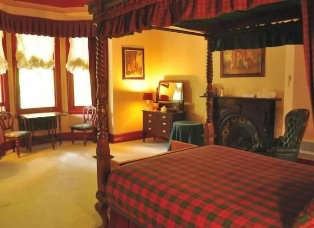 Ormiston House