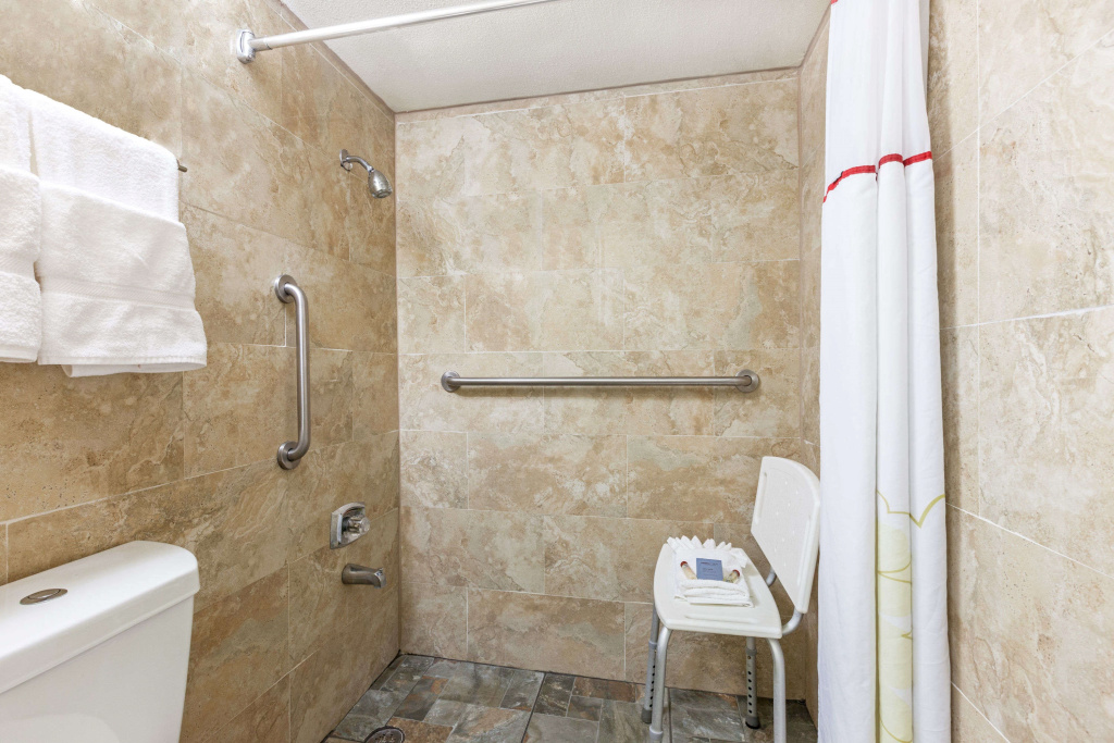 Hawthorn Suites by Wyndham Rancho Cordova/Folsom
