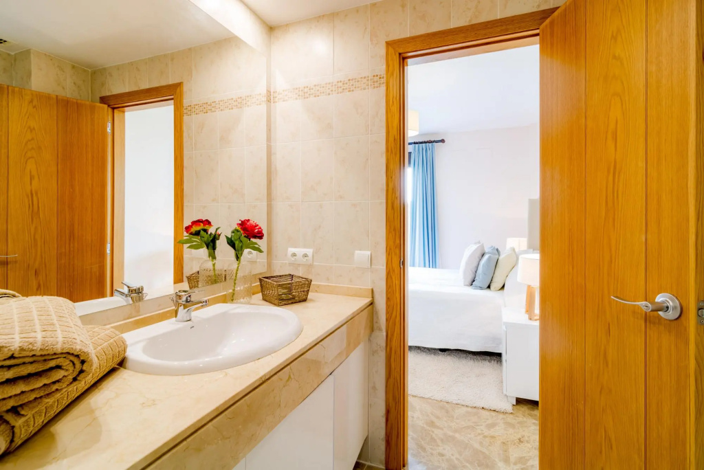 Gh-modern 2 bed Apartment With Pool in Estepona