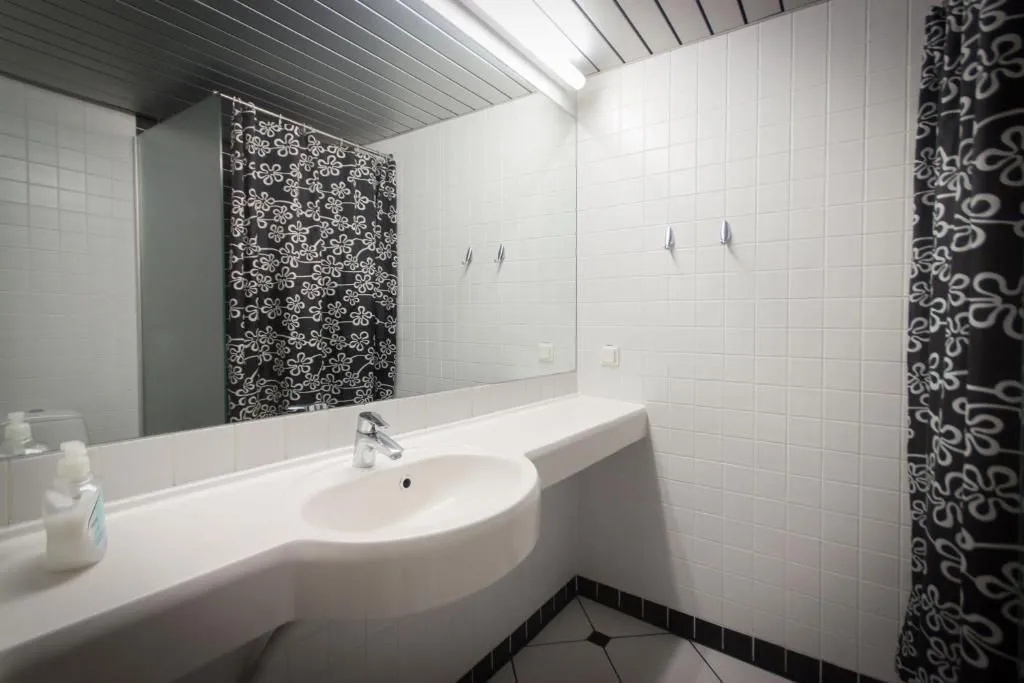 Peoleo Hotell