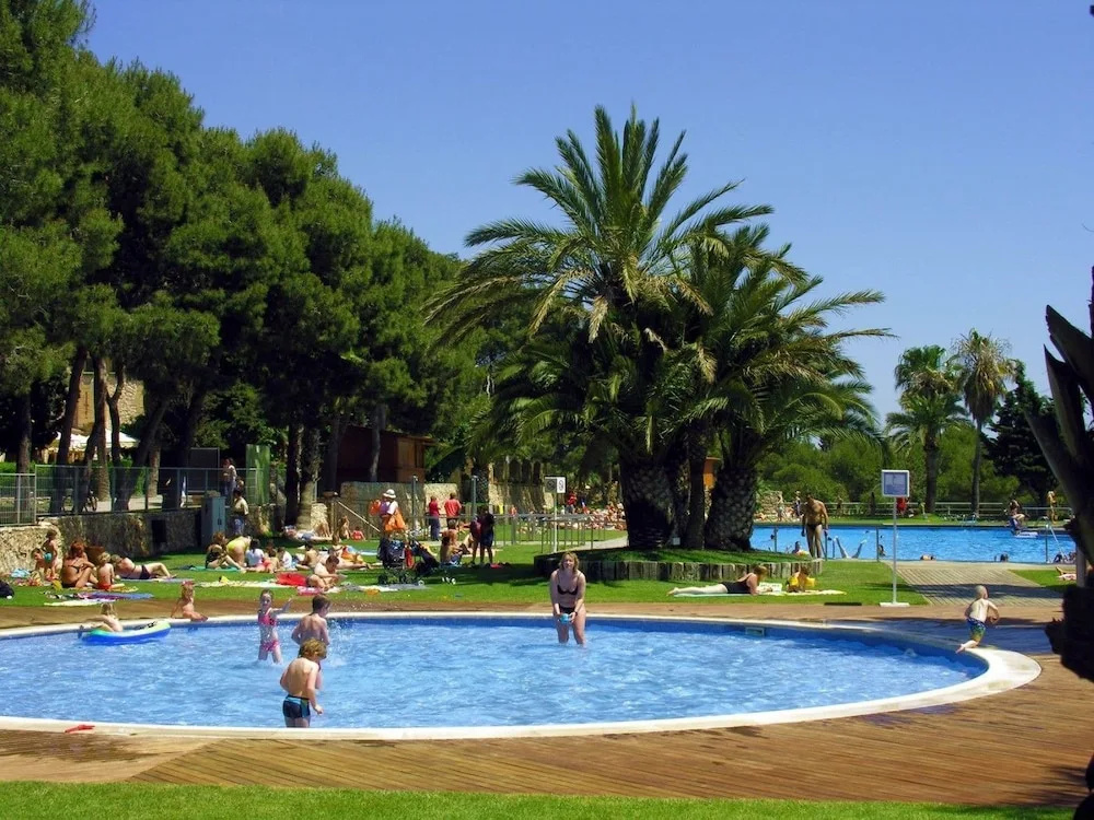 Vilanova Park - Caravan Park