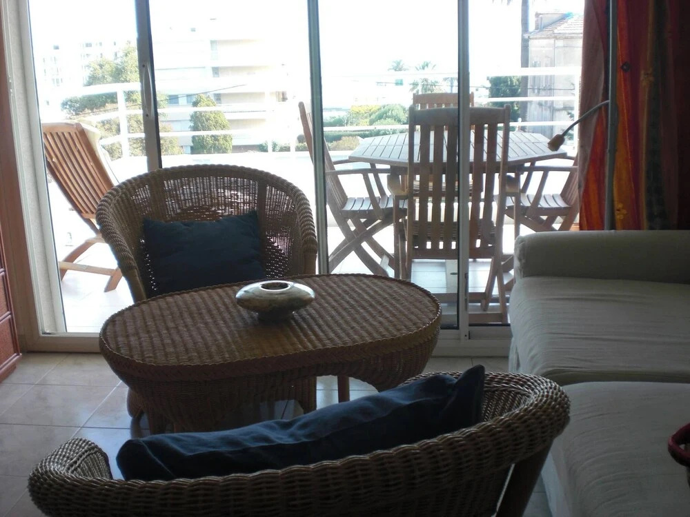 Sea View, Pool. Cannes and Juan les pins at 5 Min