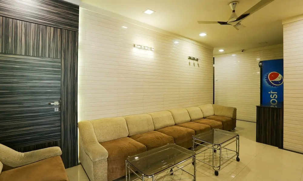 Treebo Tryst Gopalas Residency