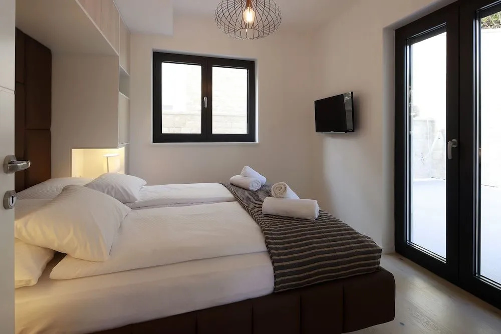 Modena Maris Apartments