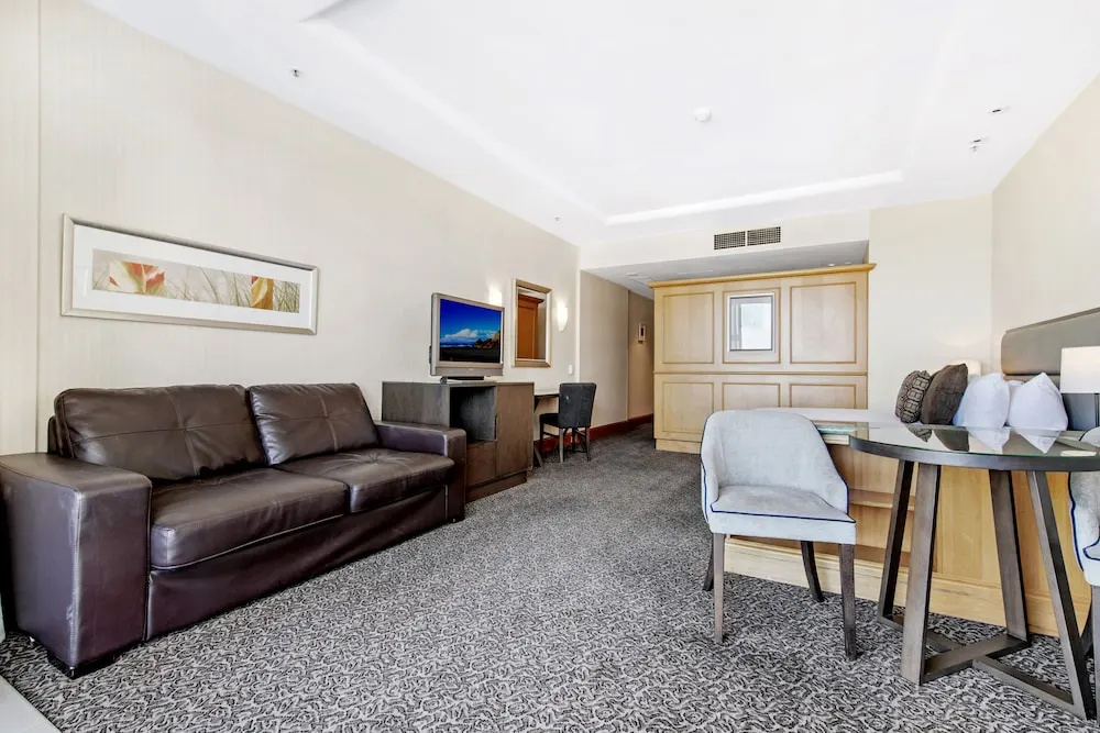 Gold Tower Private 17th Level Suite with Ocean Views