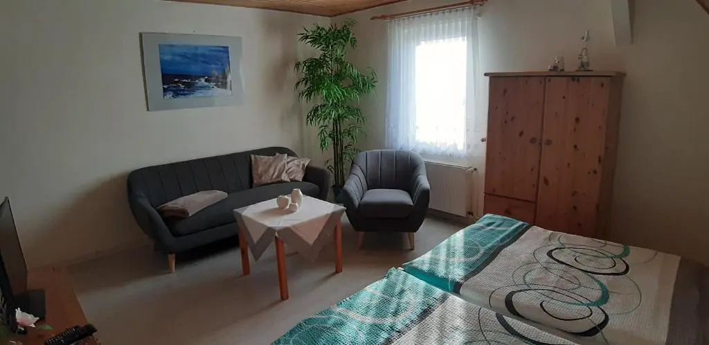 Ferienwohnung Leopold-Risch