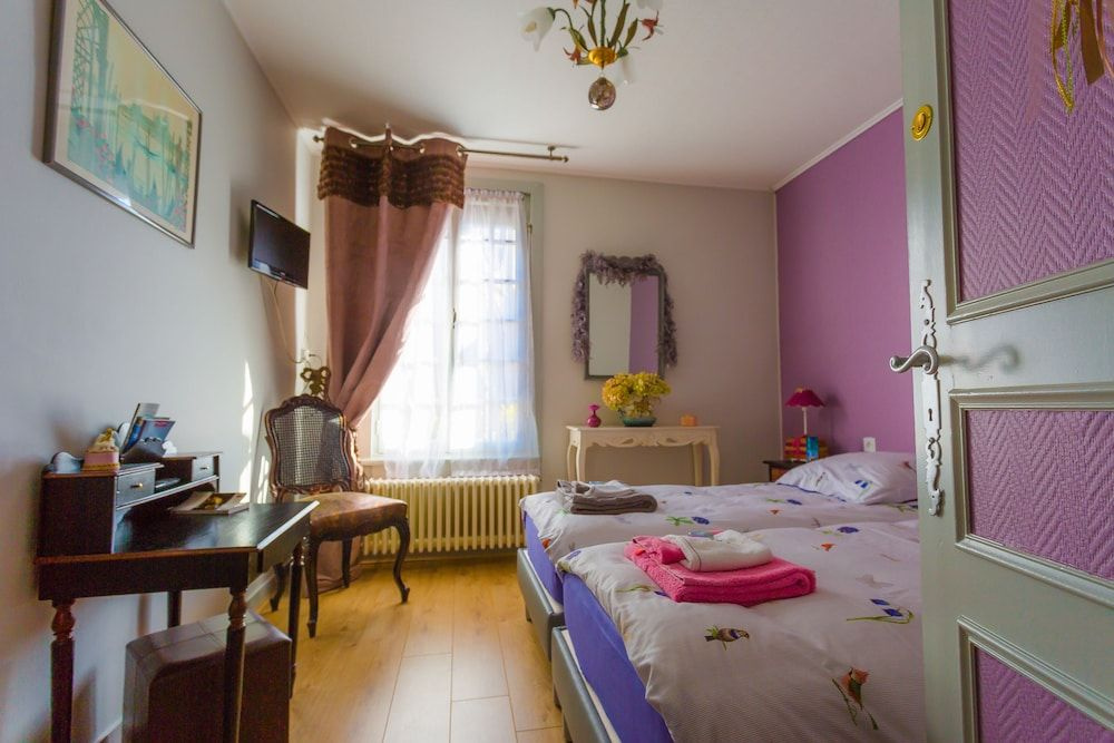La Petite Maison près de lEglise