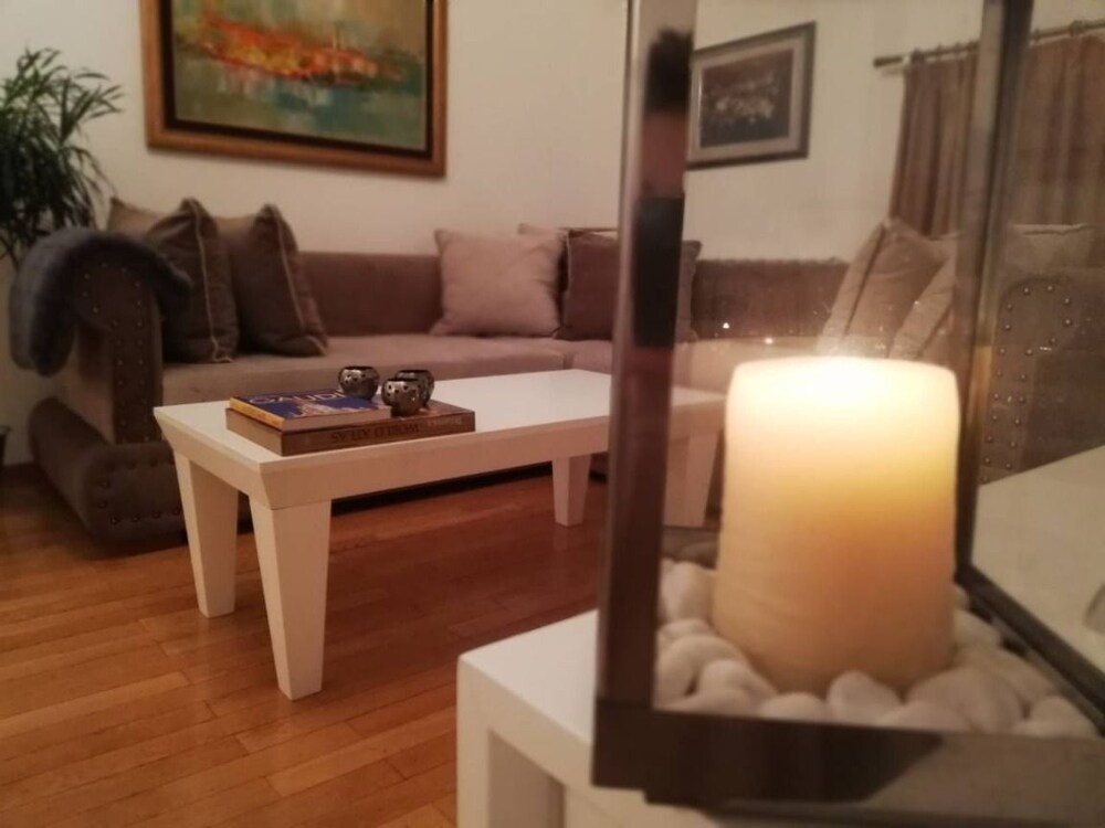 Queens Apartments