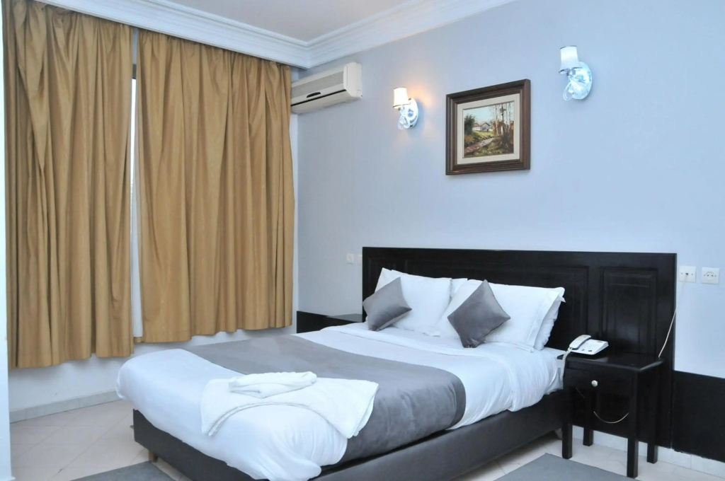 EAST WEST HOTEL