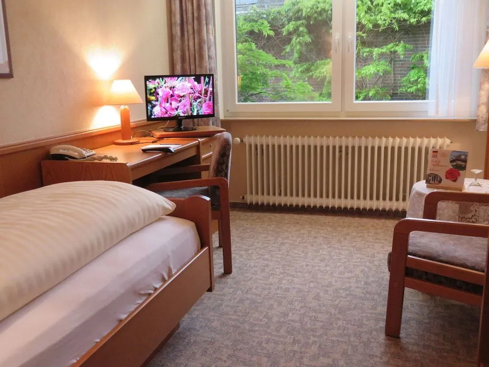 Hotel zum Rosenteich