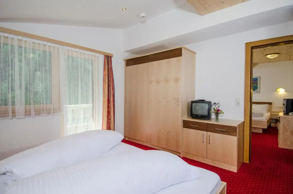 Hotel Garni Siegele - inklusive Silvretta-Card PREMIUM