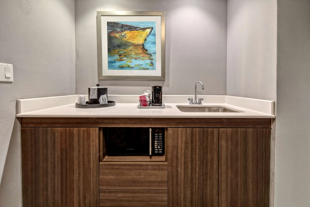 Hampton Inn & Suites San Jose Airport